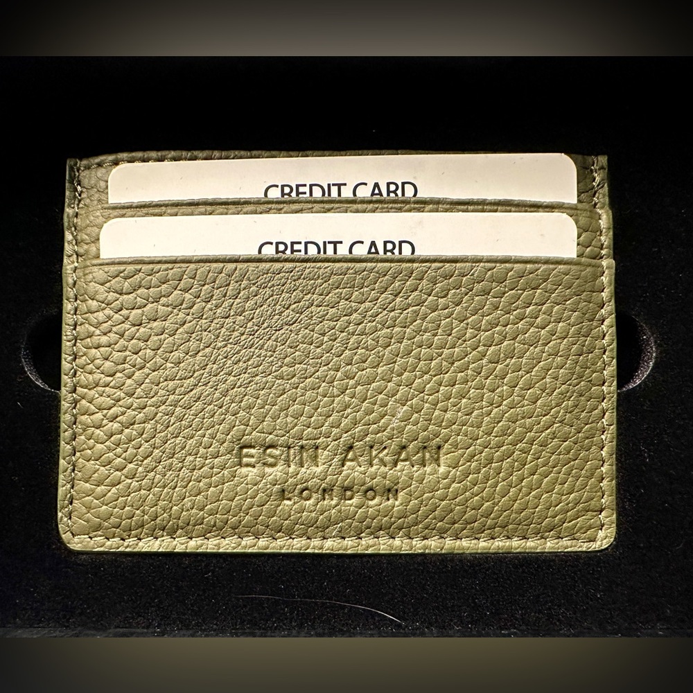 Grace Grainy Leather Card Case, Green - NEW